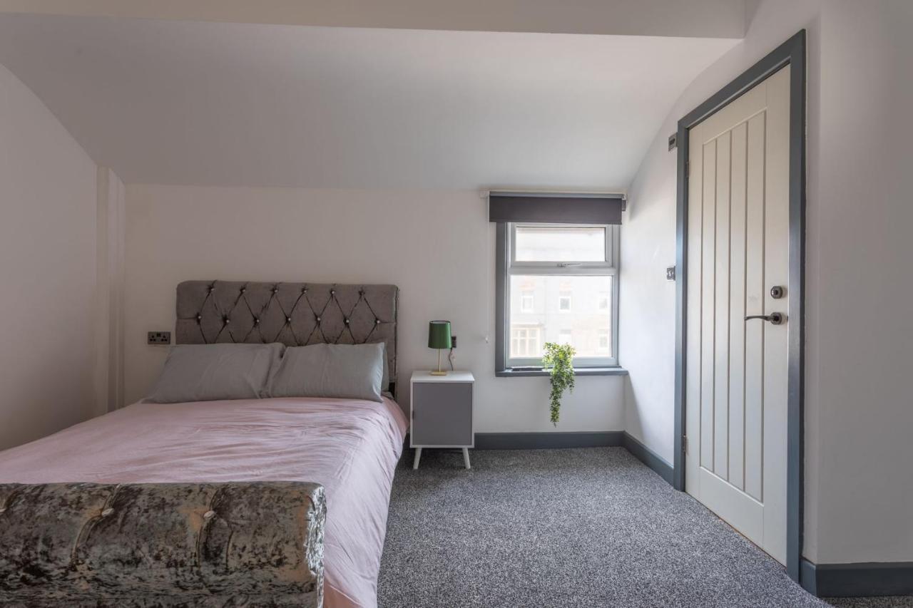 Residency Luxury Seafront Hotel Blackpool Exteriör bild