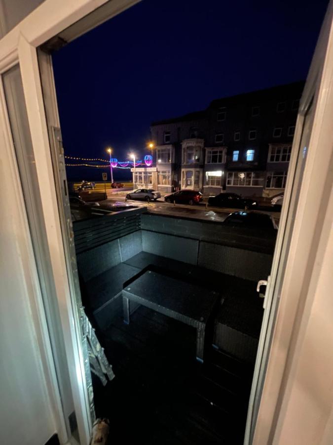 Residency Luxury Seafront Hotel Blackpool Exteriör bild